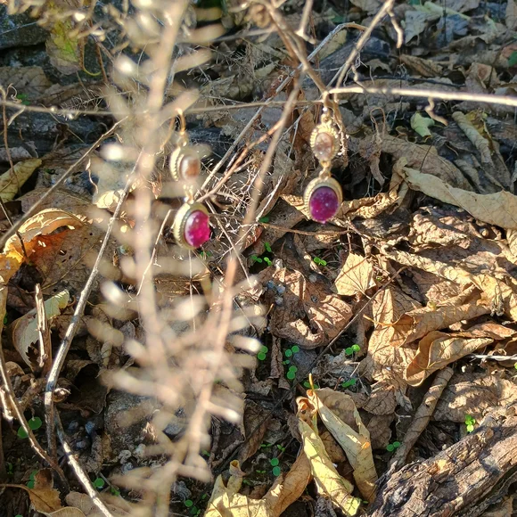 GORGEOUS maroon and mocha, faux druzy double drop earrings, whimsy gothic, boho - Picture 5 of 10